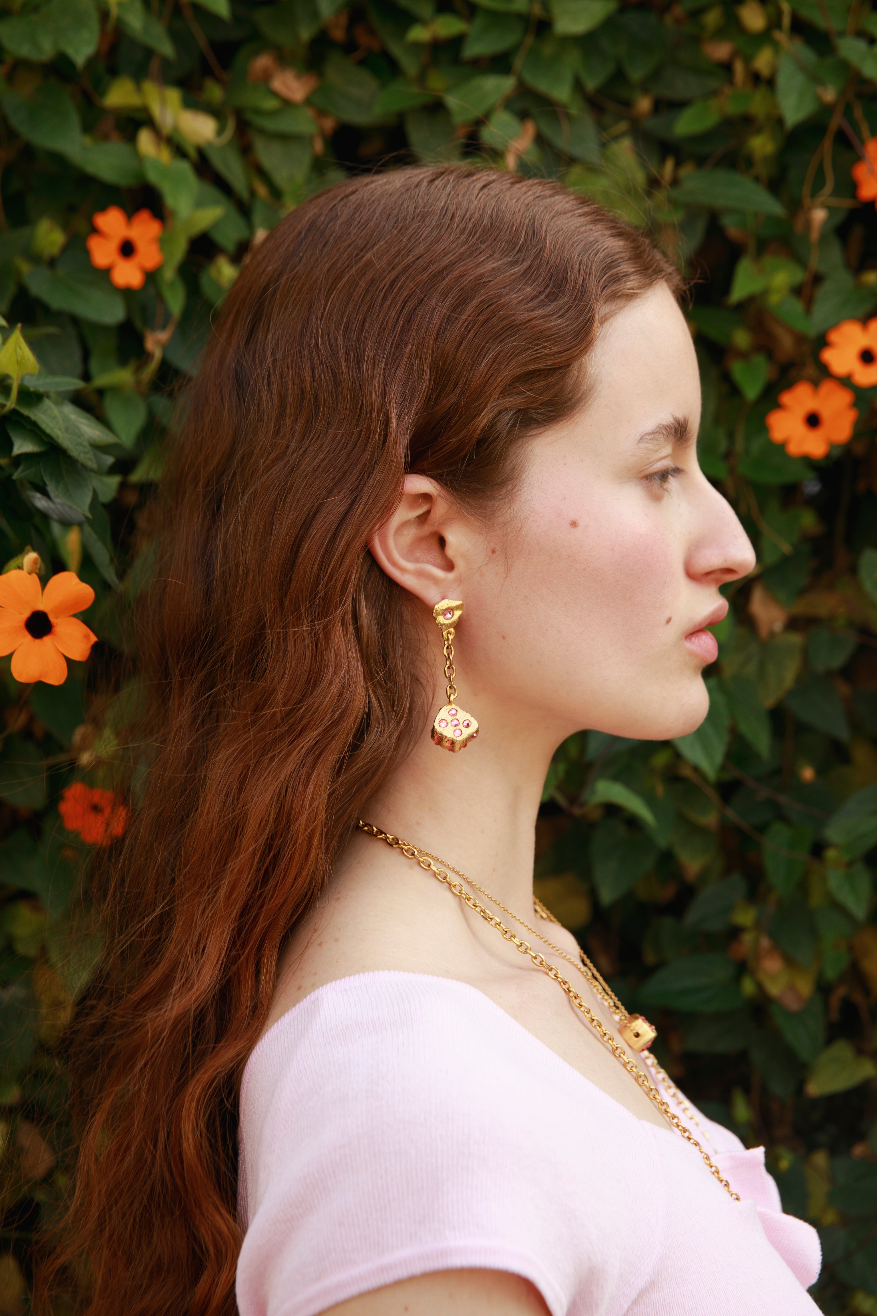 Aretes Topo Dado Dorado