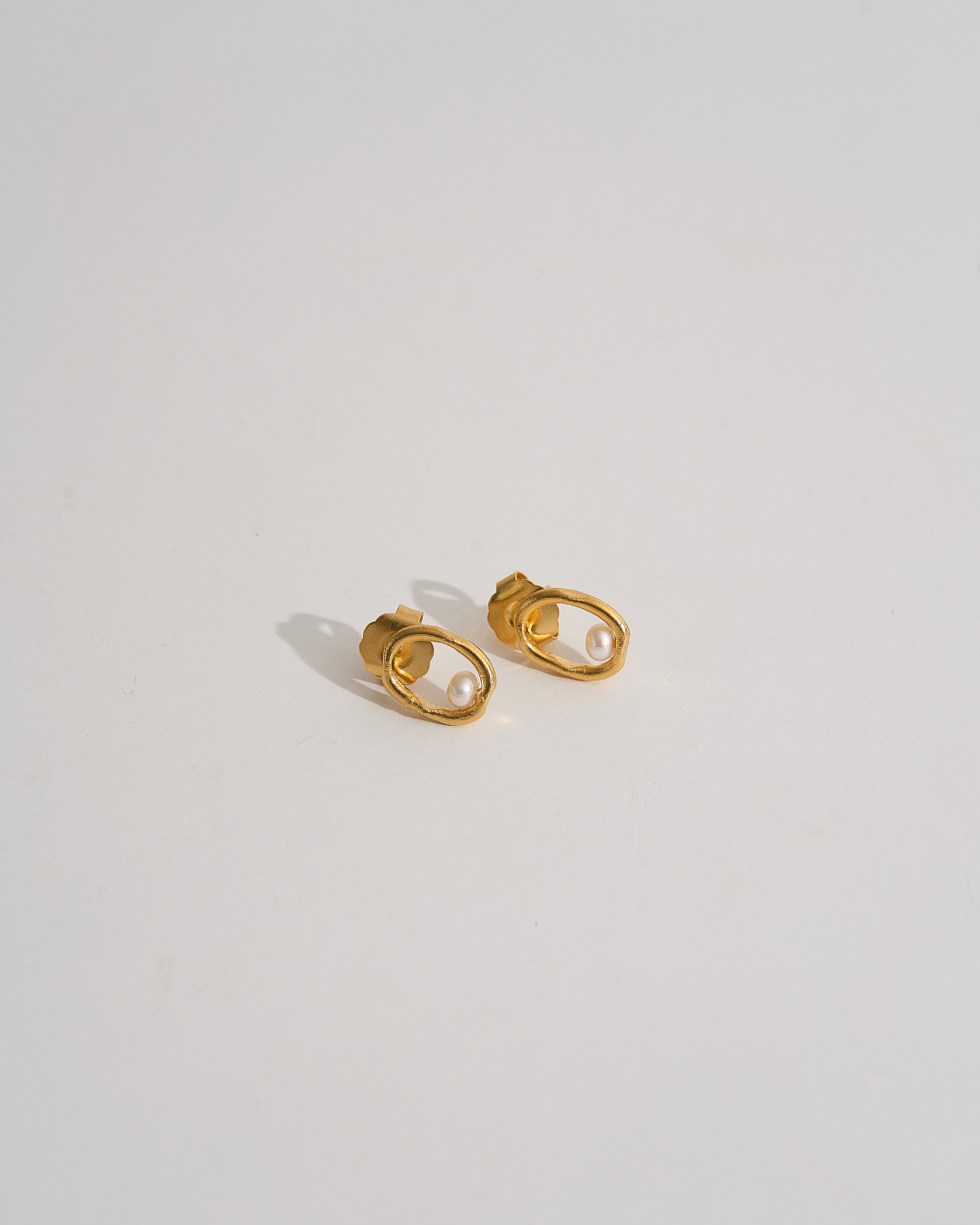 Aretes Renacer Perla Mini