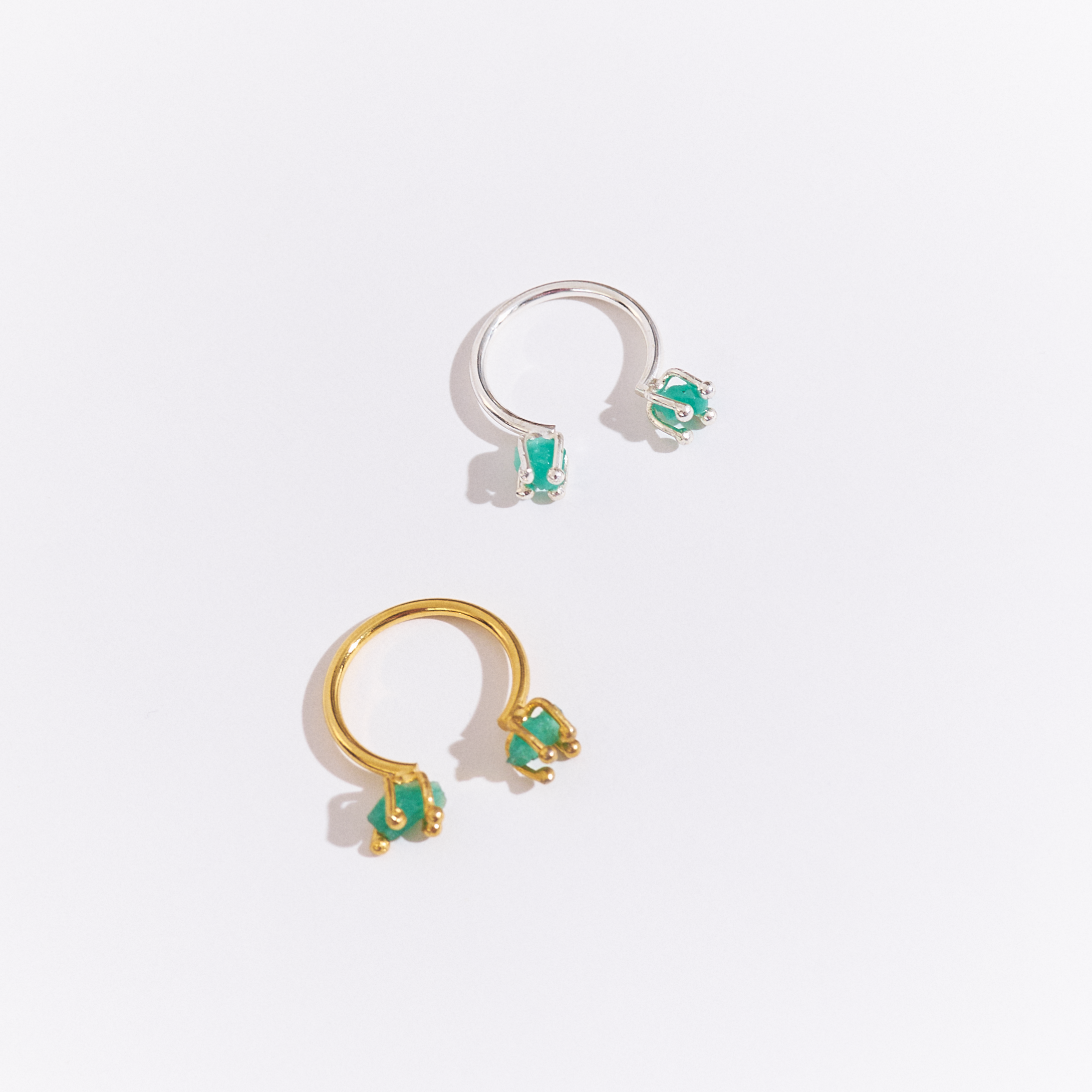 Anillo Araña Doble Esmeralda