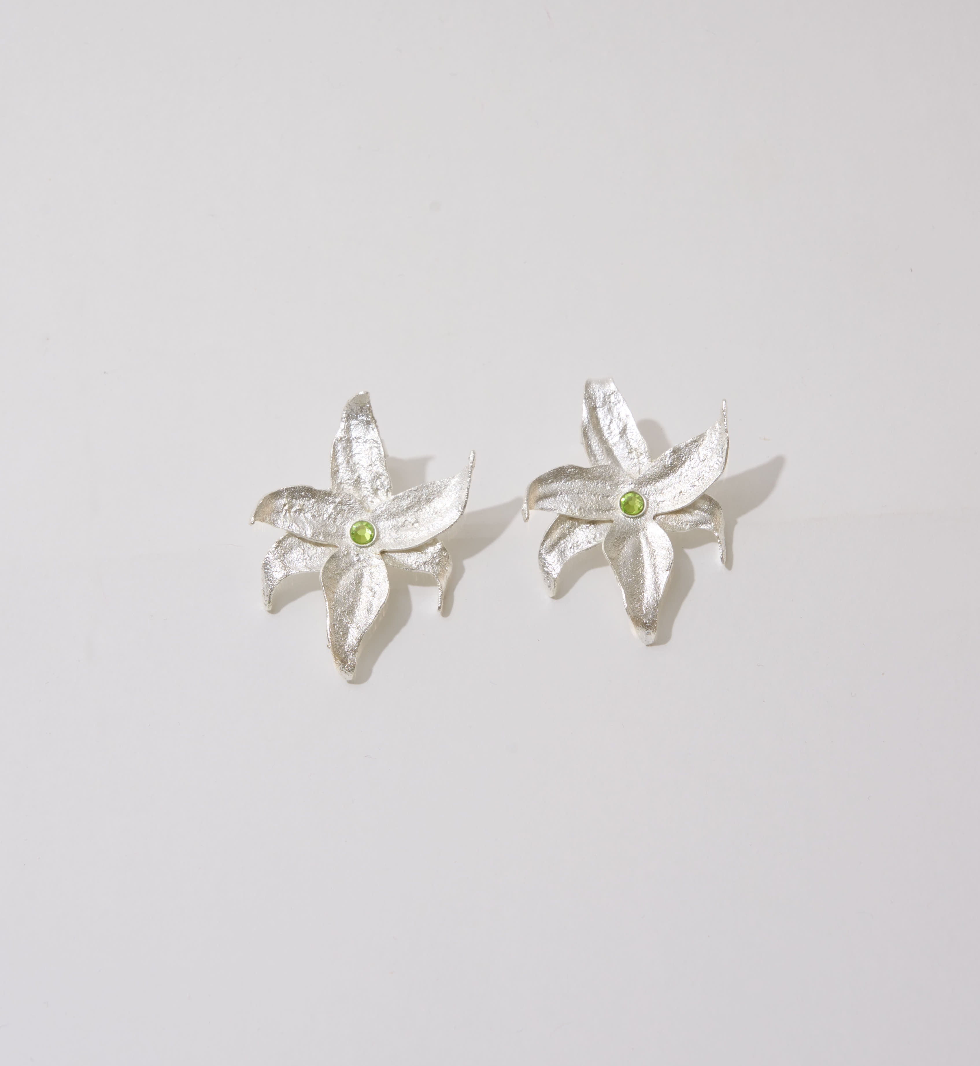 Aretes aurora maxi plateado
